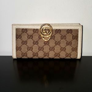Authentic Gucci wallet
